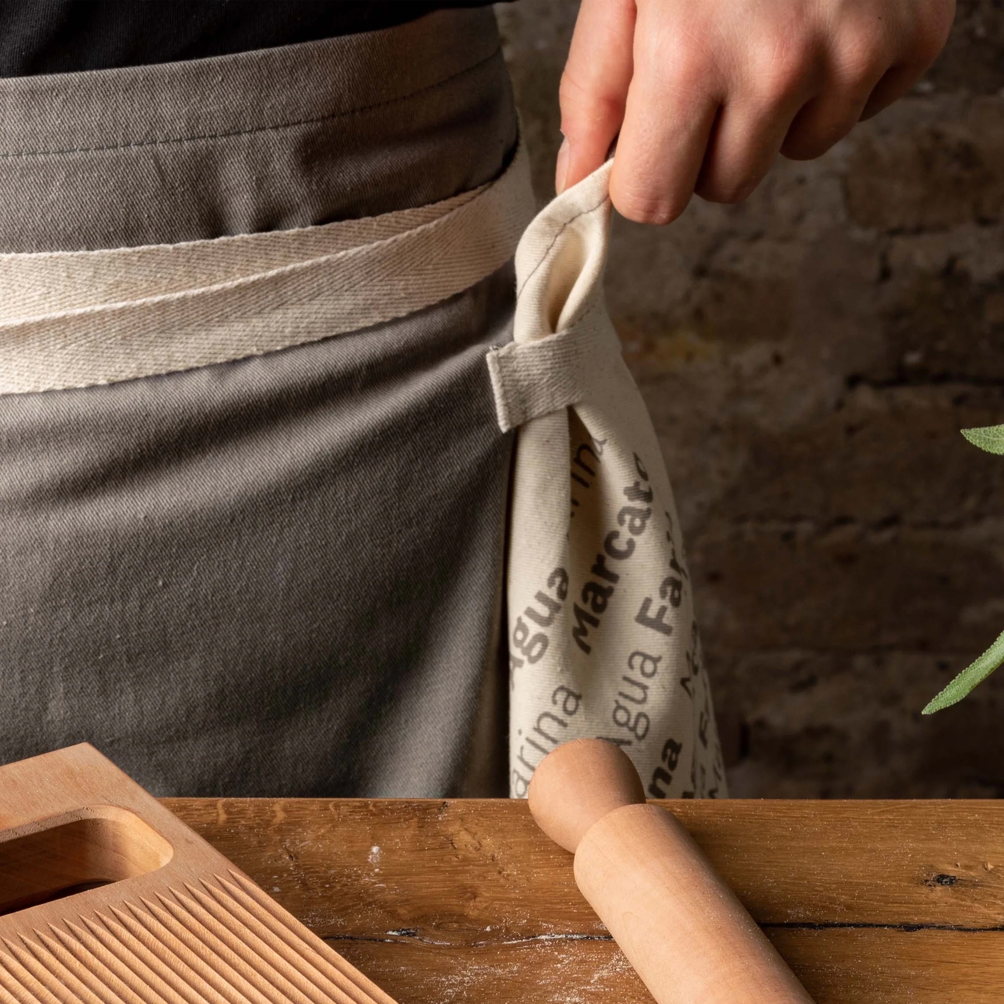 Marcato - Tea towel “Water and flour” - Ivory Marcato - Tea towel “Water and flour” - Ivory