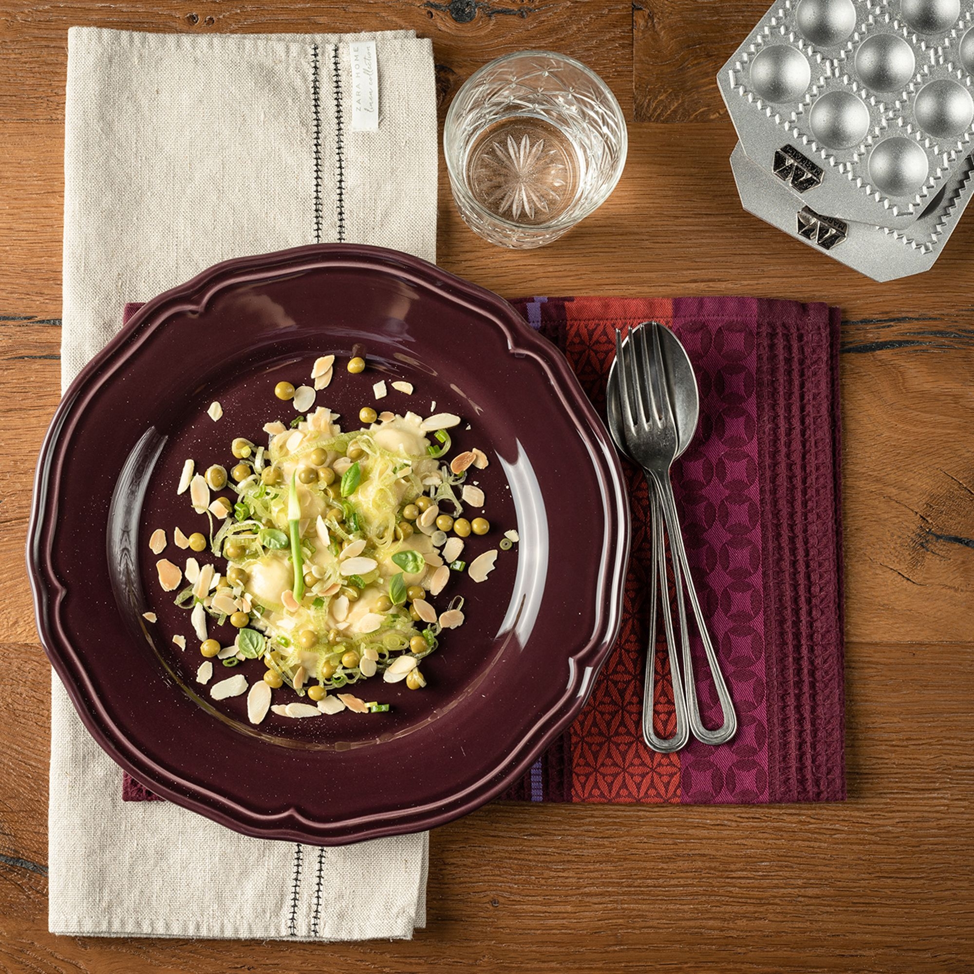 Marcato - Ravioli tablet - 12 large round ravioli