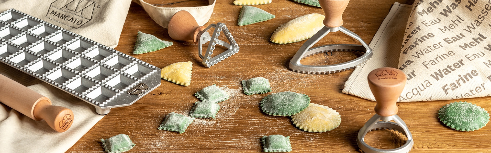 Marcato Smooth Pasta Cutter Wheel, Walnut & Brass